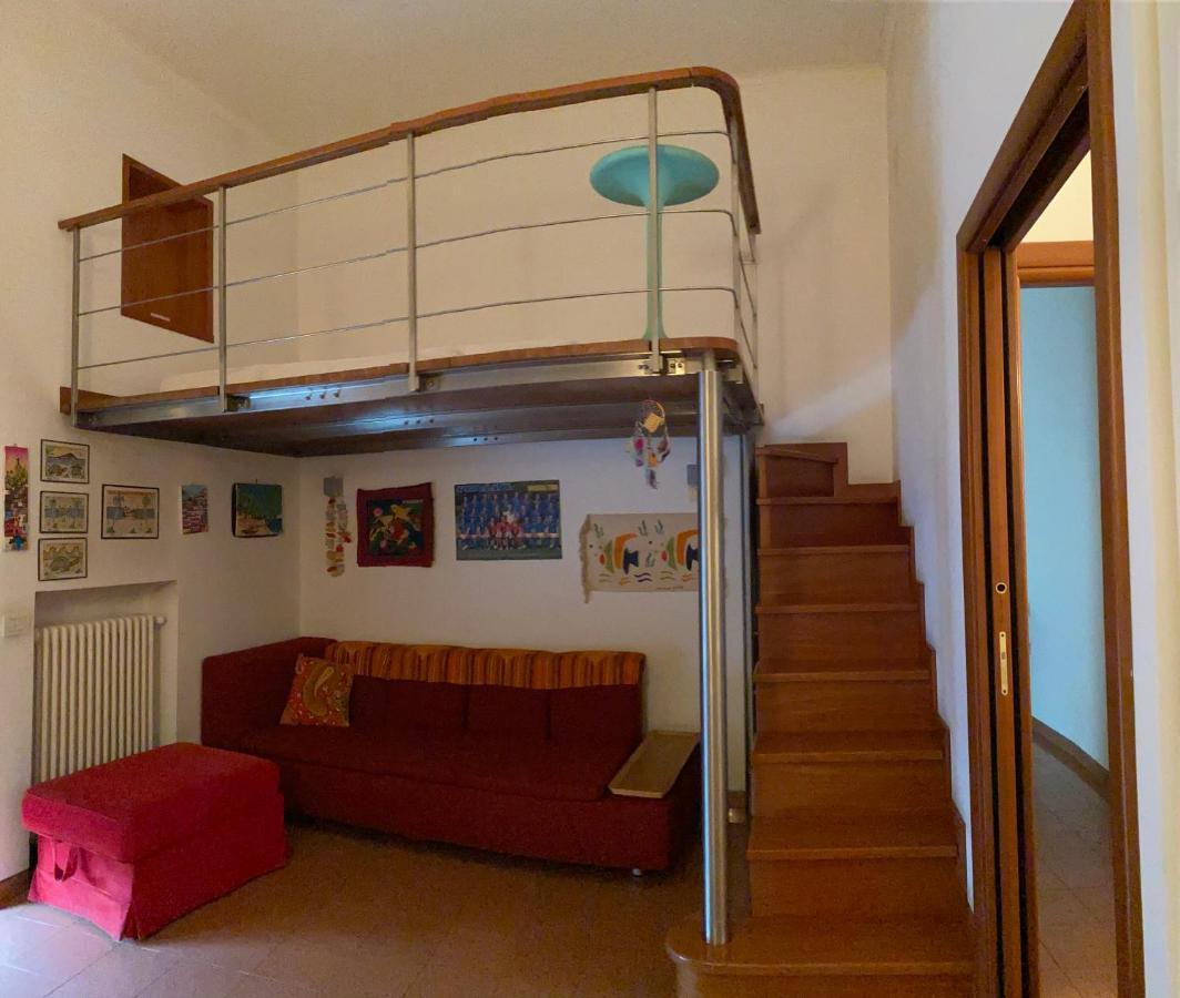 Home Toledo 355 Наполи Екстериор снимка