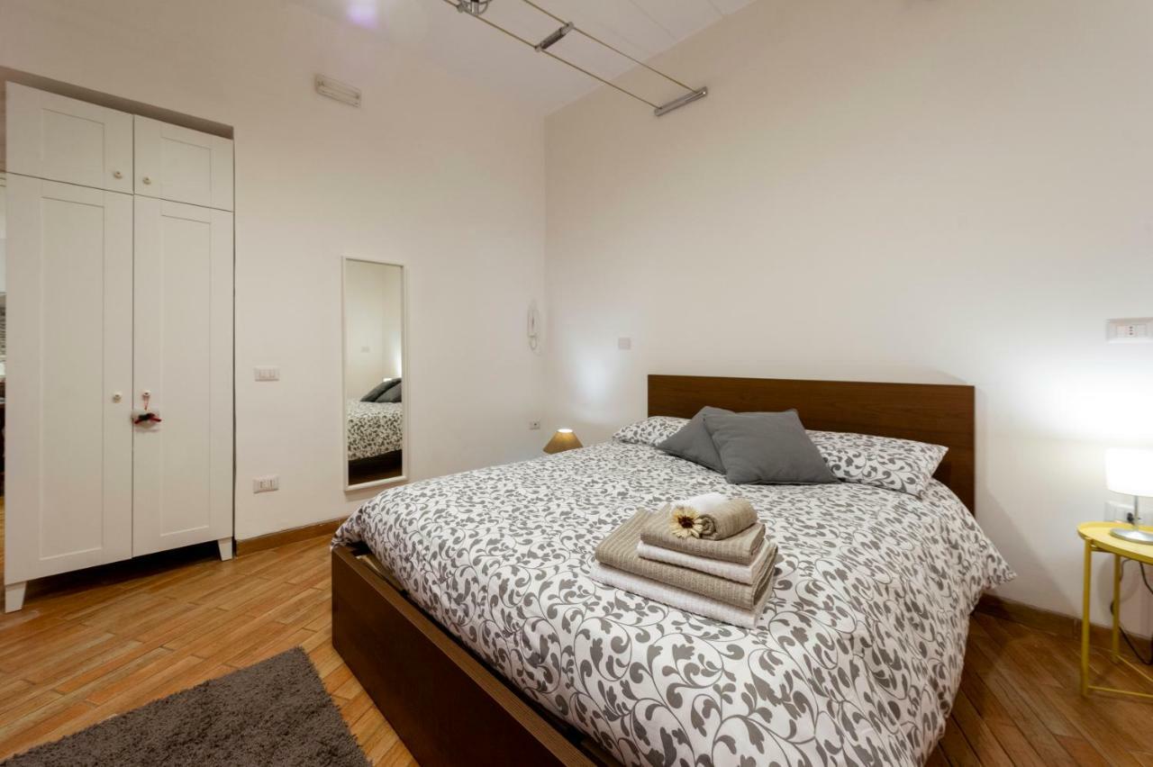 Home Toledo 355 Наполи Екстериор снимка